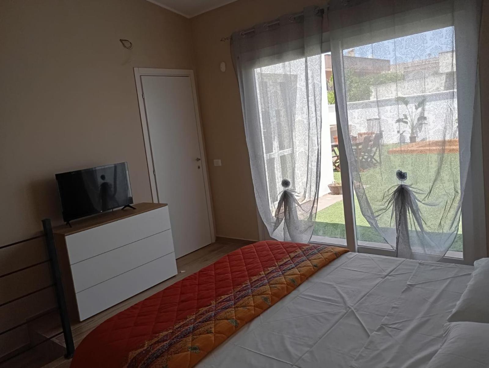 Bed & Relax Villa Lizzano  Luaran gambar
